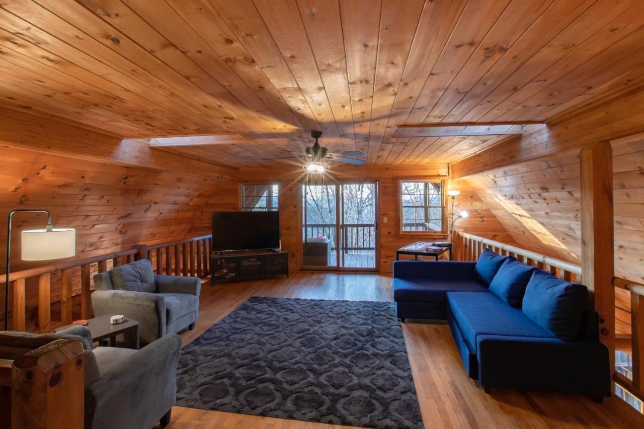 Holiday home Treetops Easy To Asheville With Fast Wifi And Great View *