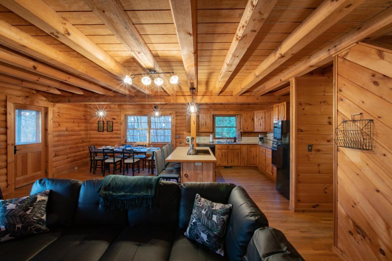 Holiday home Treetops Easy To Asheville With Fast Wifi And Great View *