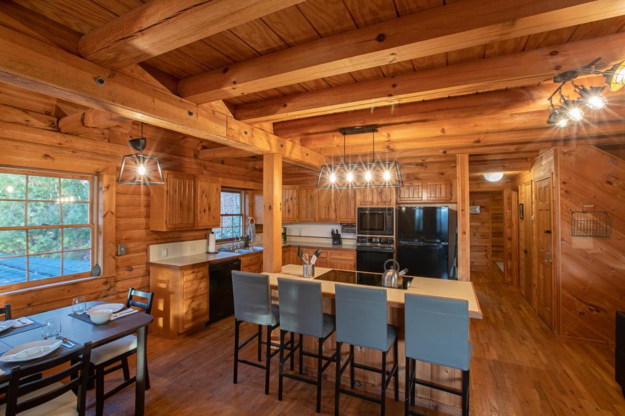 Holiday home Treetops Easy To Asheville With Fast Wifi And Great View Swiss